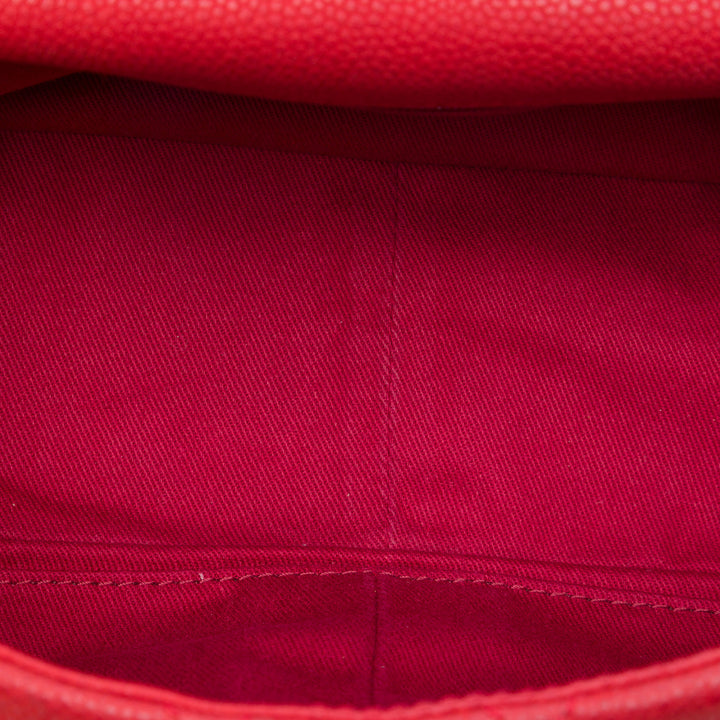 Chanel Sac à main Irisé Chic Quilt à rabat Moyen Cuir caviar Rouge – vue 4 – GABY PARIS