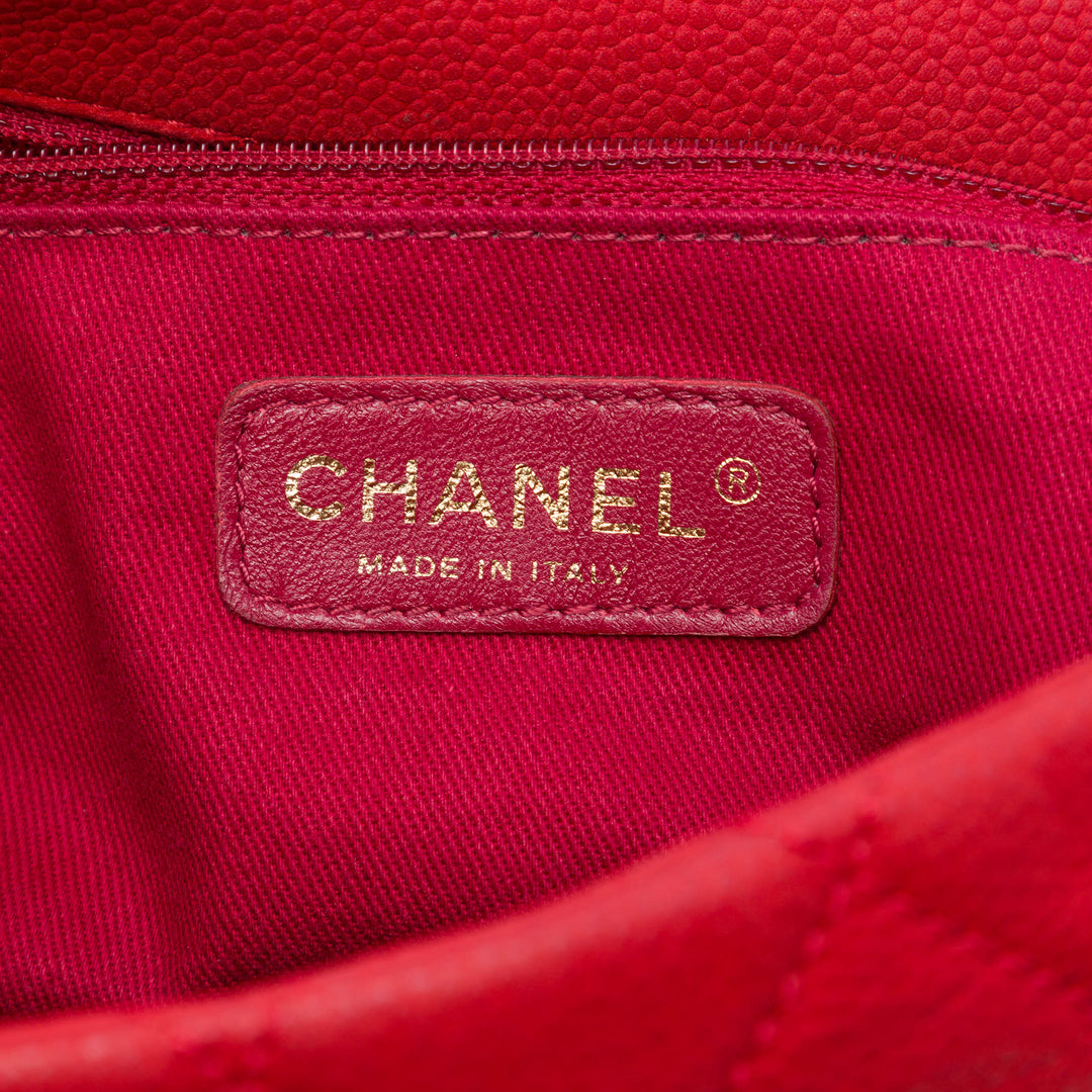 Chanel Sac à main Irisé Chic Quilt à rabat Moyen Cuir caviar Rouge – vue 5 – GABY PARIS