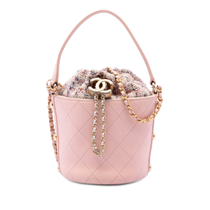 Chanel Small CC Cuir de veau et Tweed Drawstring Bucket Sac
