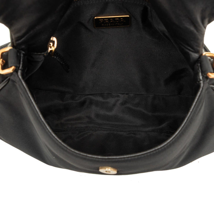 Prada Souple Veau et Sac Tessuto Noir – vue 4 – GABY PARIS