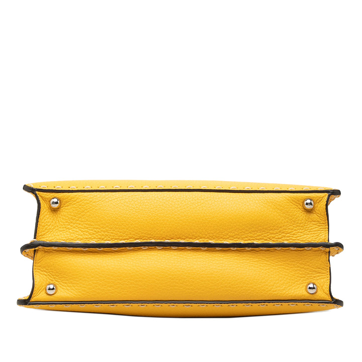 Fendi Selleria Peekaboo ISeeU Sac Moyen Cuir de veau Jaune – vue 3 – GABY PARIS
