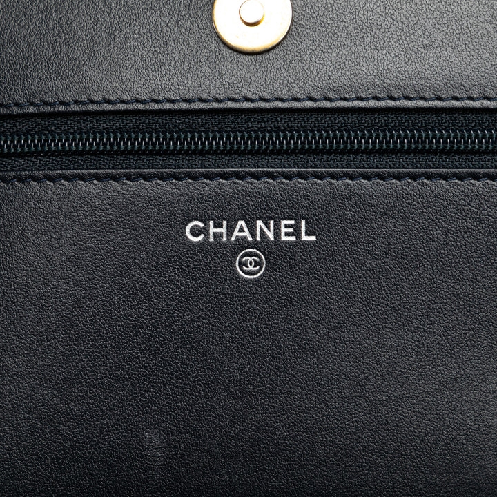 Quilted Aged Calfskin Gabrielle Wallet On Chain Black - Gaby Paris