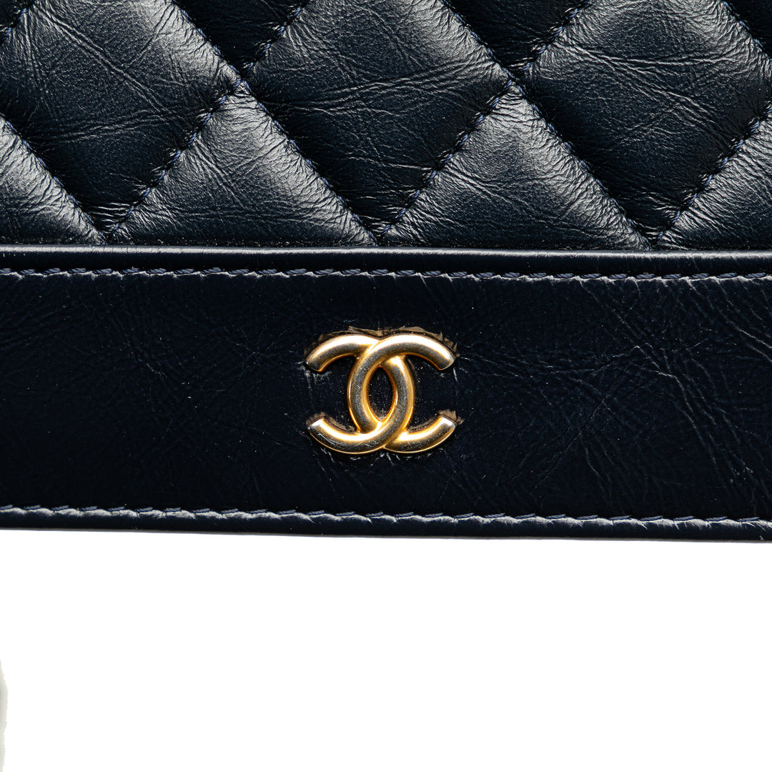 Quilted Aged Calfskin Gabrielle Wallet On Chain Black - Gaby Paris