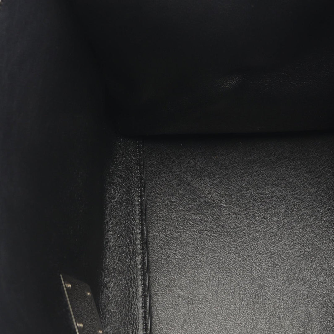 Celine Medium Drummed Cuir de veau et Daim Trapeze Sac