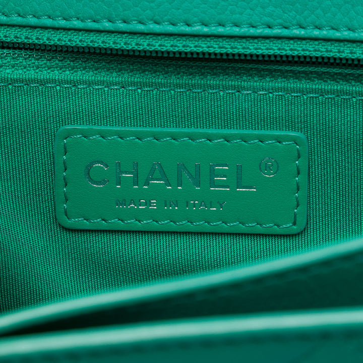 Chanel Matelassé CC Boîte à rabat Petit Cuir caviar Vert – vue 5 – GABY PARIS