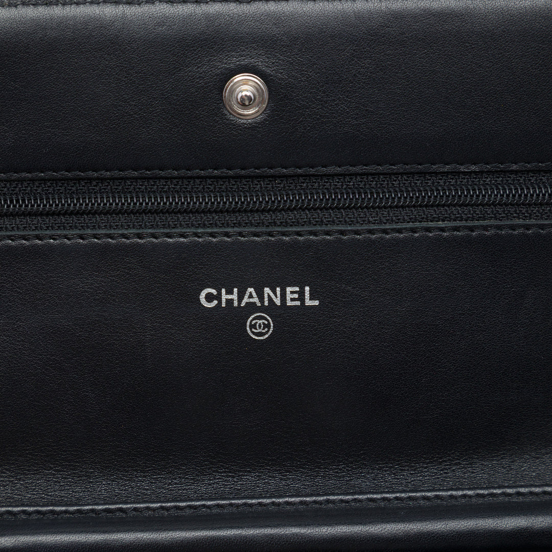 Chanel CC Matelassé Wallet on Chain Noir
