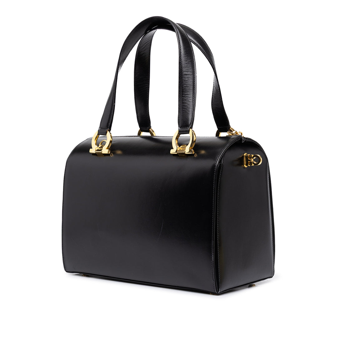 Ferragamo Sac à main Gancini Boston Cuir de veau lisse Noir – vue 2 – GABY PARIS