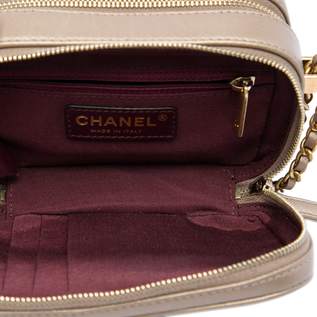 Chanel Mini Matelassé Cuir d'agneau Coco Boy Sac caméra