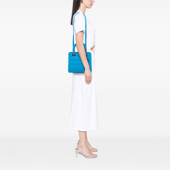 Dior Medium Cuir d’agneau Cannage Lady Dior