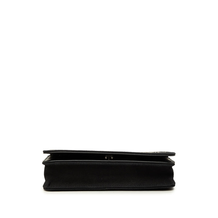 Chanel Sac bandoulière Paris Shanghai Cristal Orné Wallet on Chain Noir – vue 3 – GABY PARIS