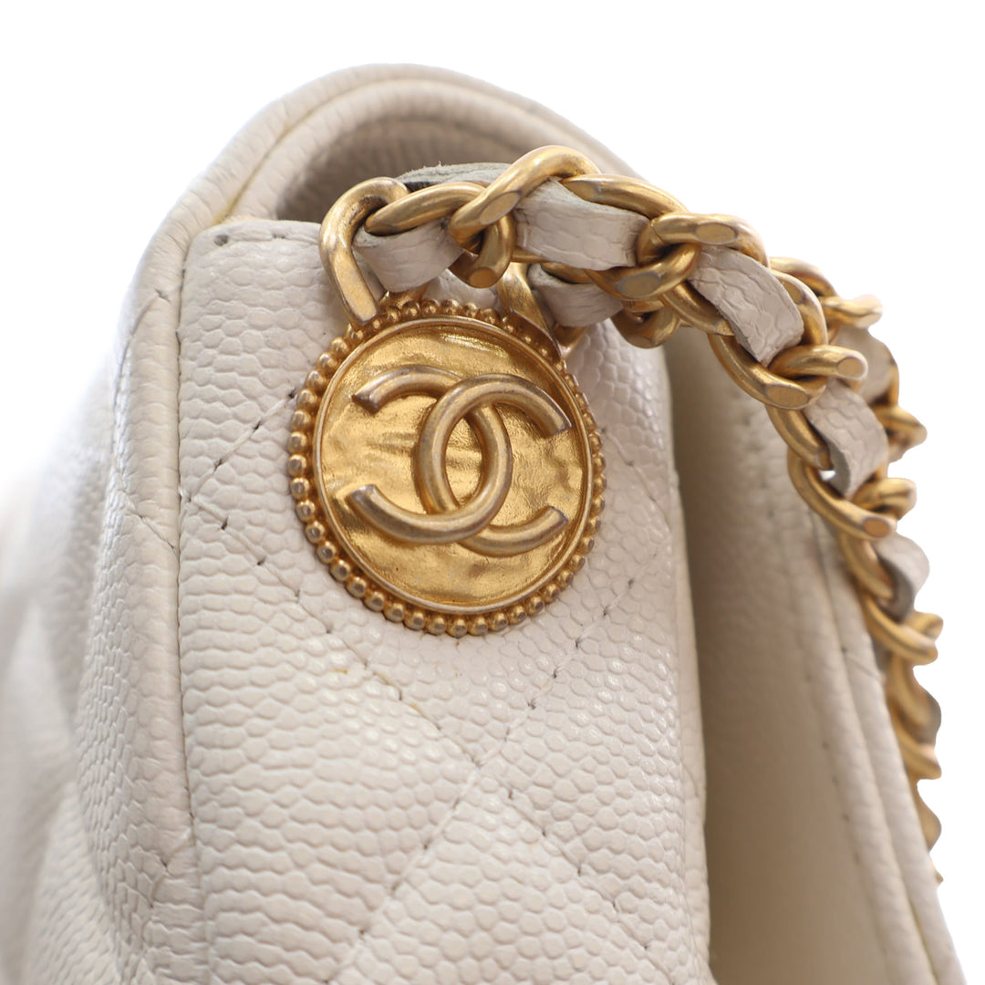 Chanel Small CC Matelassé Caviar Twist Your Buttons à rabat