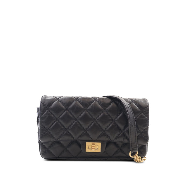 Chanel Ceinture Matelassé vieilli Reissue 2.55 à rabat Cuir de veau Noir – vue principale – GABY PARIS