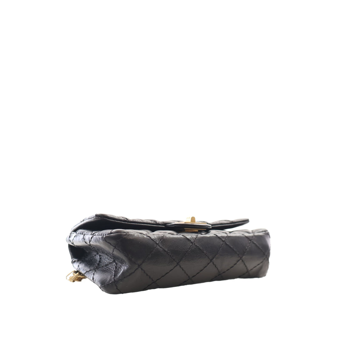 Chanel Ceinture Matelassé vieilli Reissue 2.55 à rabat Cuir de veau Noir – vue 14 – GABY PARIS