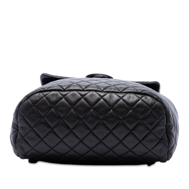 Chanel Matelassé Urban Spirit Sac à dos Grand Cuir d'agneau Noir