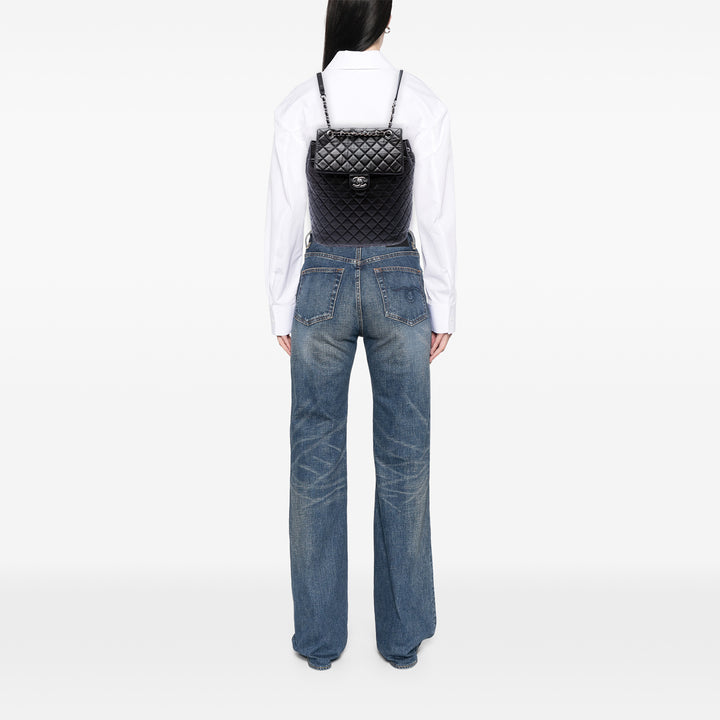 Chanel Matelassé Urban Spirit Sac à dos Grand Cuir d'agneau Noir