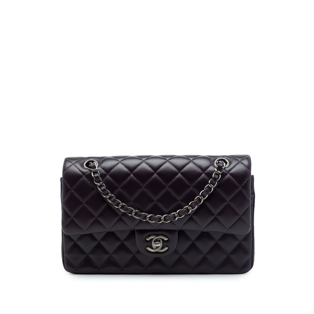 Chanel Sac porté épaule Classic Double rabat Moyen Cuir d'agneau Violet – vue principale – GABY PARIS