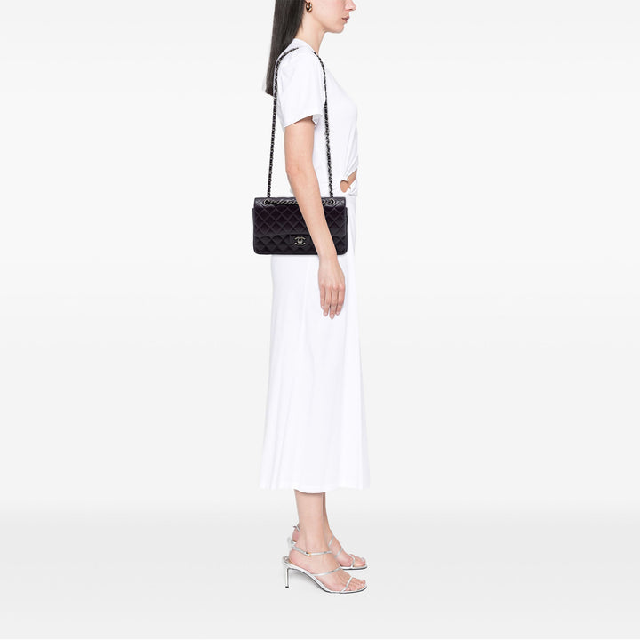 Chanel Sac porté épaule Classic Double rabat Moyen Cuir d'agneau Violet – vue 6 – GABY PARIS