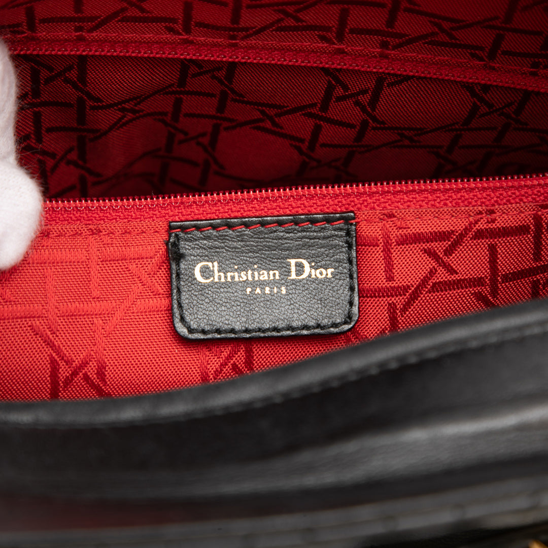 Dior Large Cuir d’agneau Cannage Lady Dior