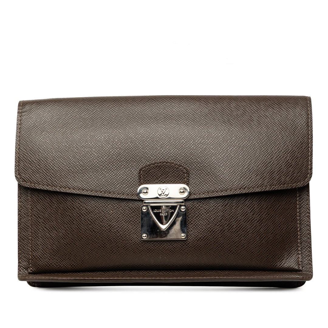 Louis Vuitton Taiga Belaia Pochette Marron – vue principale – GABY PARIS