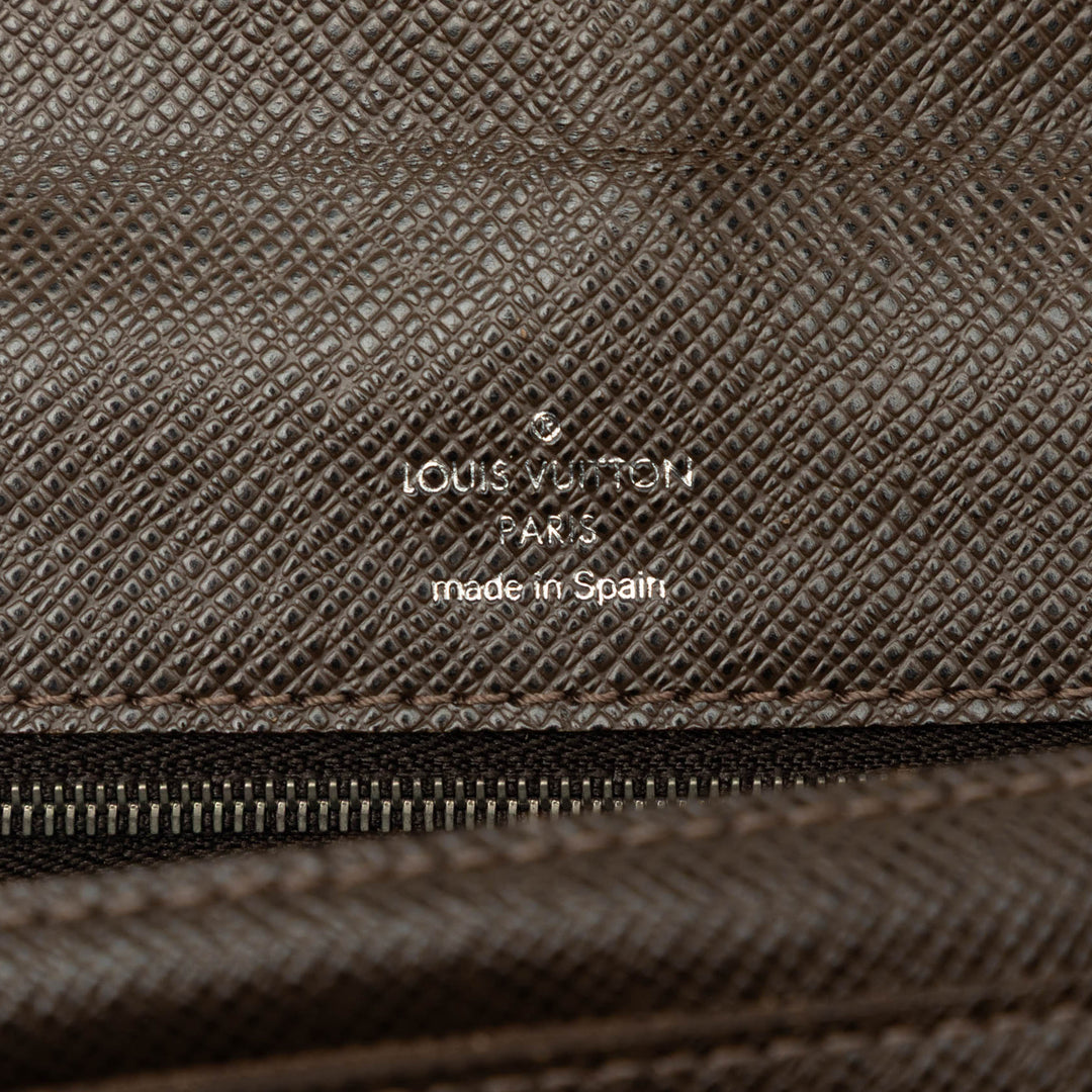 Louis Vuitton Taiga Belaia Pochette Marron – vue 5 – GABY PARIS