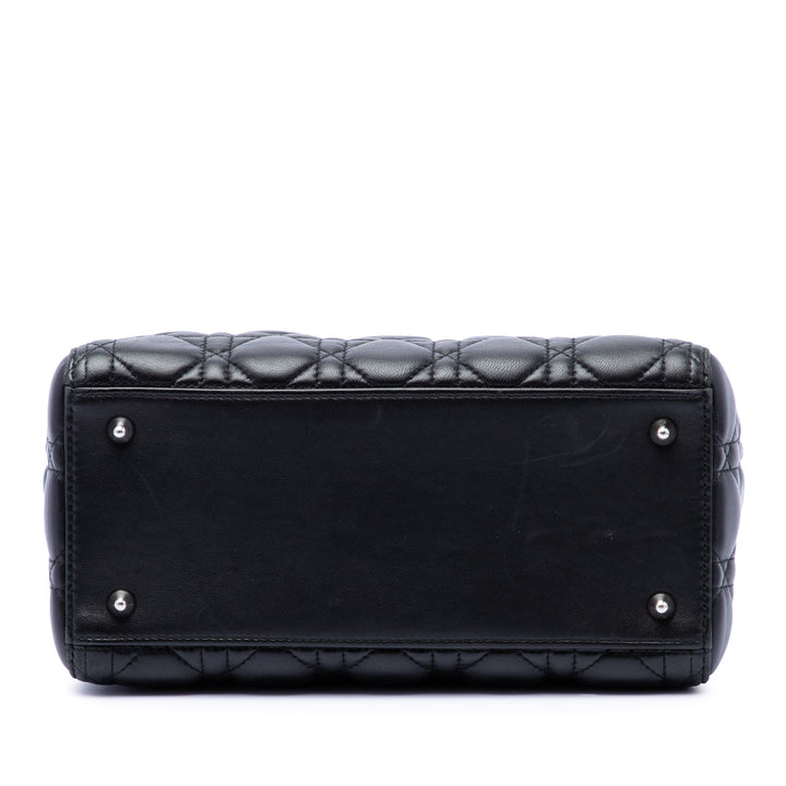 Dior Medium Cuir d’agneau Cannage Lady Dior