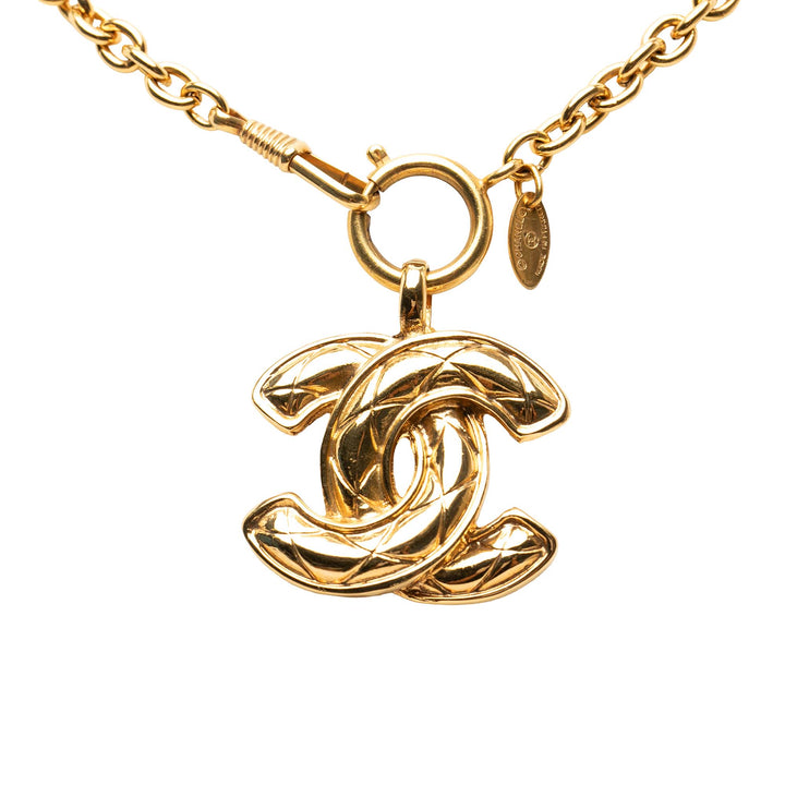 Chanel CC plaqué Matelassé Pendant Collier
