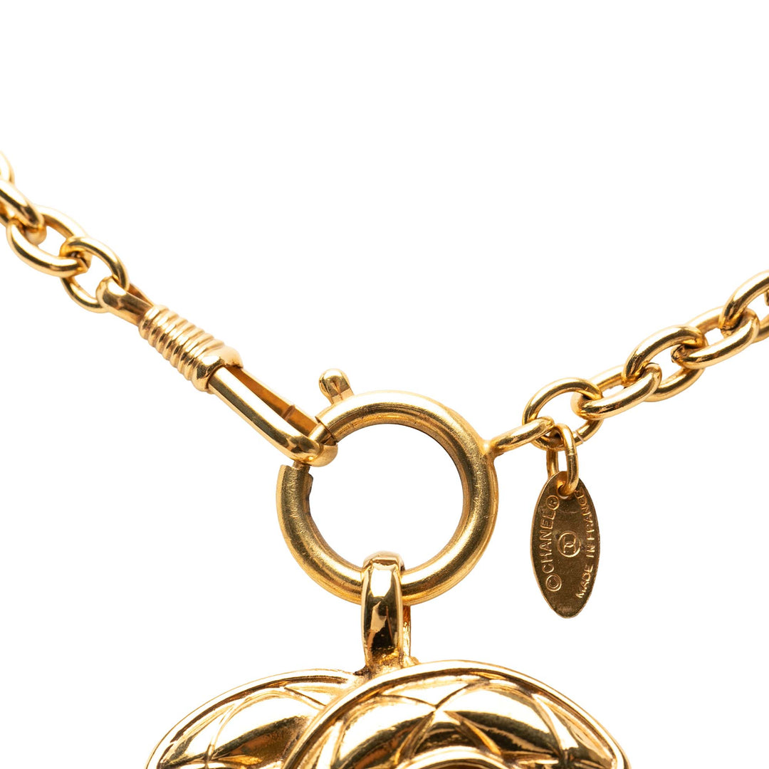 Chanel CC plaqué Matelassé Pendant Collier