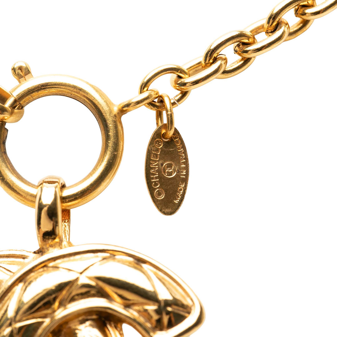 Chanel CC plaqué Matelassé Pendant Collier
