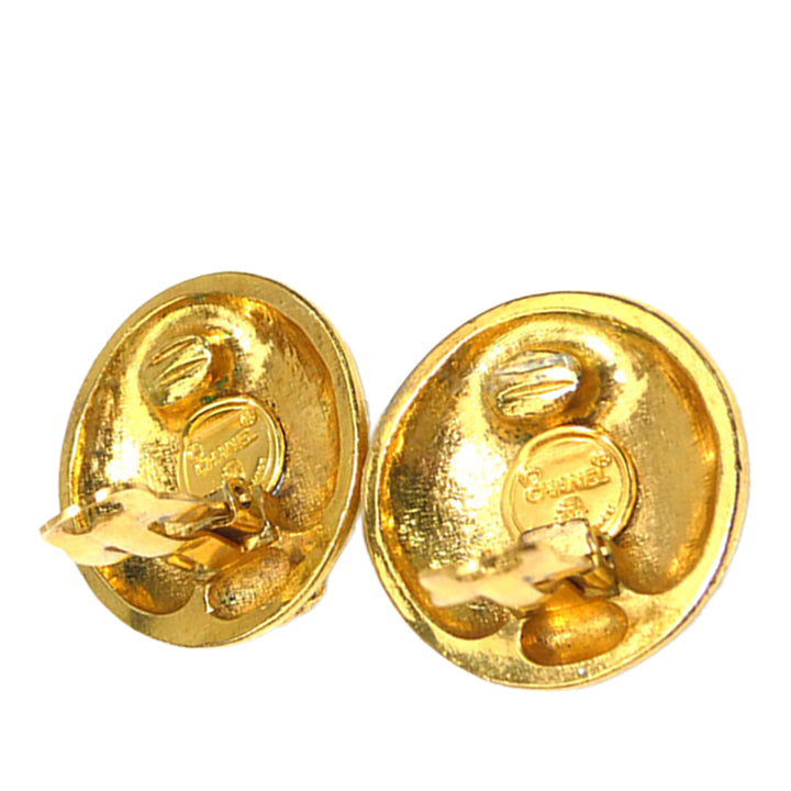 Chanel plaqué Logo Rond À clip Boucles d'oreilles Doré – vue 7 – GABY PARIS