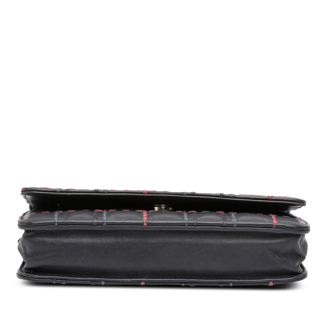 Chanel CC Square Stitched Cuir de veau Wallet on Chain Bleu