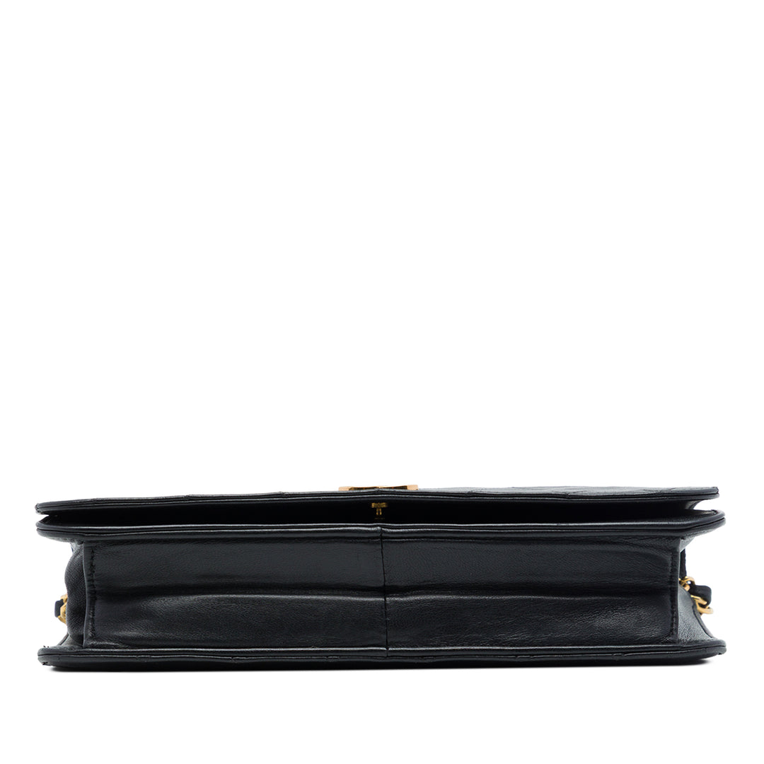 Chanel CC Matelassé Full Rabat simple Cuir d'agneau Noir – vue 3 – GABY PARIS