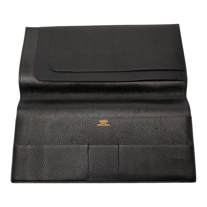 Hermès Cuir Bifold Passport Holder