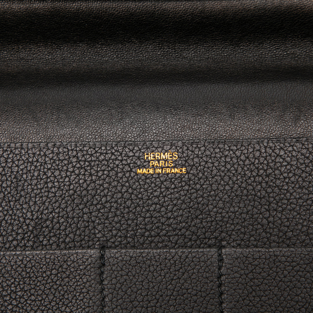 Hermès Cuir Bifold Passport Holder