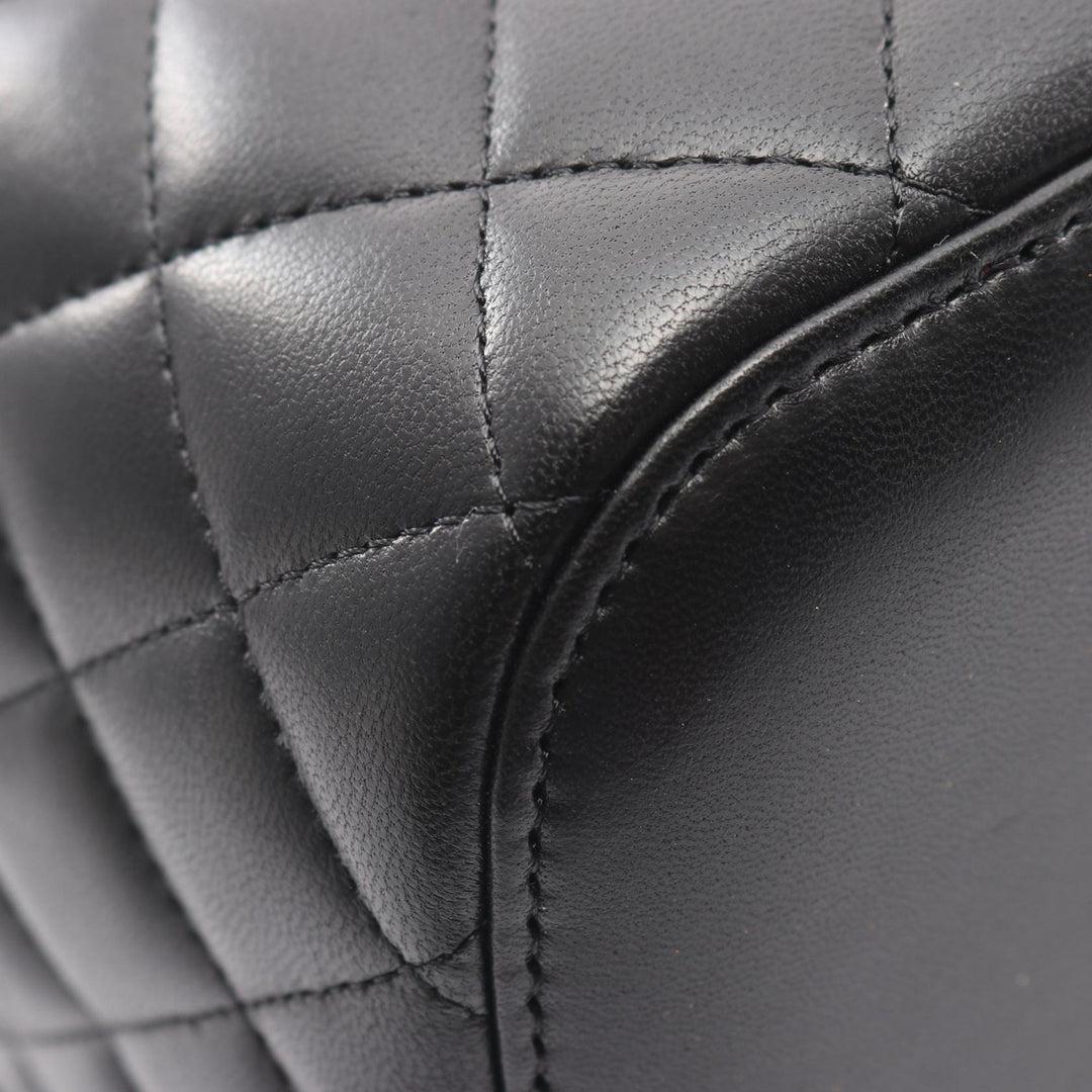 Chanel CC Matelassé Cuir d’agneau Vanity