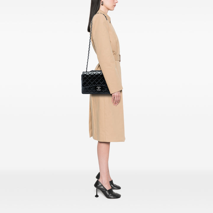 Classic froissé Rabat simple Jumbo Noir