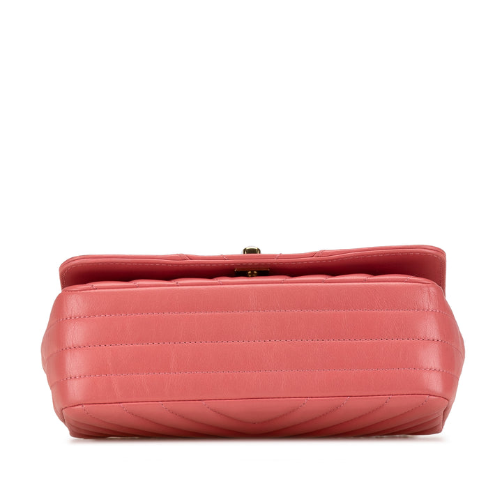 Chanel Chevron Statement à rabat Mini Cuir de veau