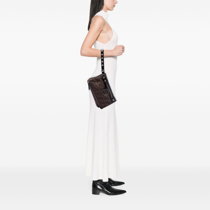 Fendi Zucca Toile à rabat Wristlet Pochette