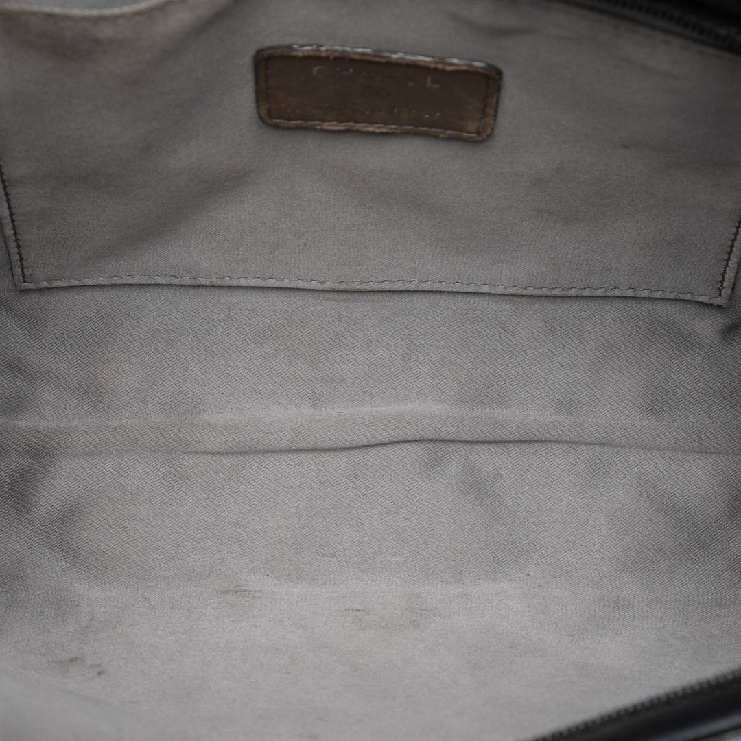 Chanel Matelassé Cuir verni embossé Lucky Symbols Pochette