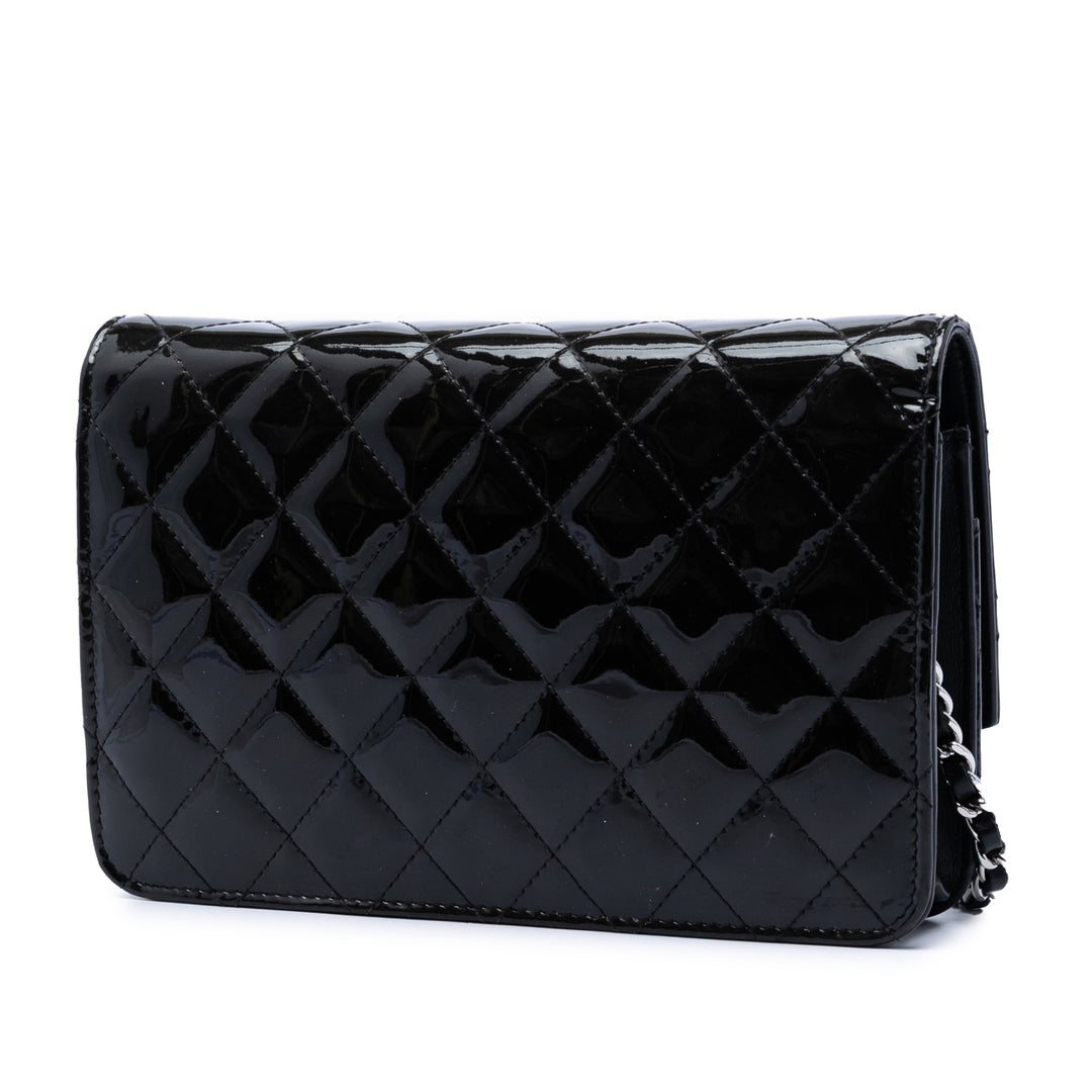 Chanel CC Matelassé Cuir verni Brilliant Wallet on Chain