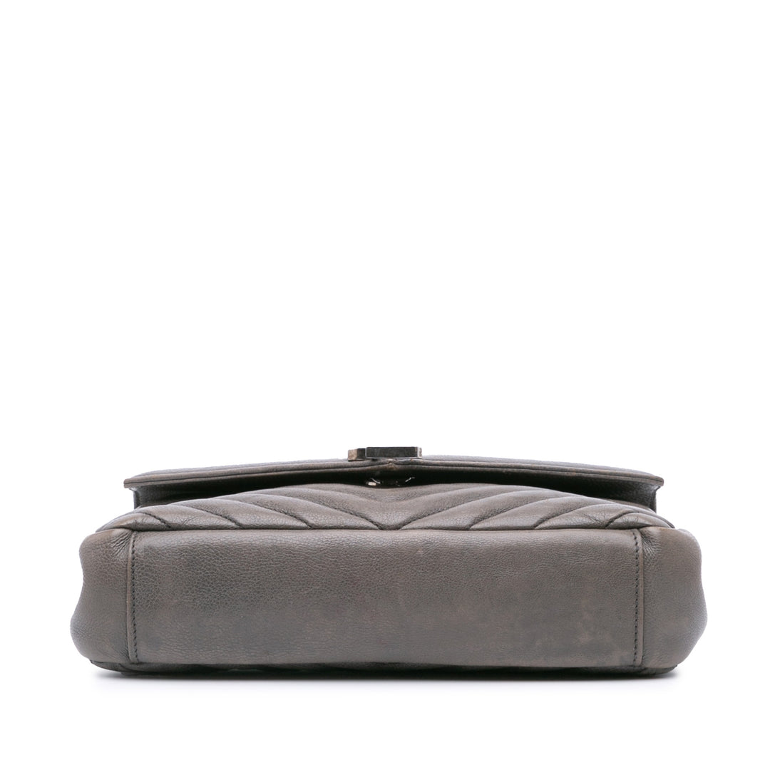 Medium Quilted Chevron Sheepskin College Satchel Gray - Gaby Paris