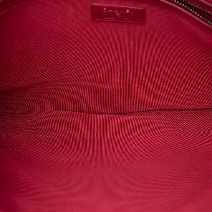 Chanel Large vieilli Cuir de veau Gabrielle O Étui Pochette