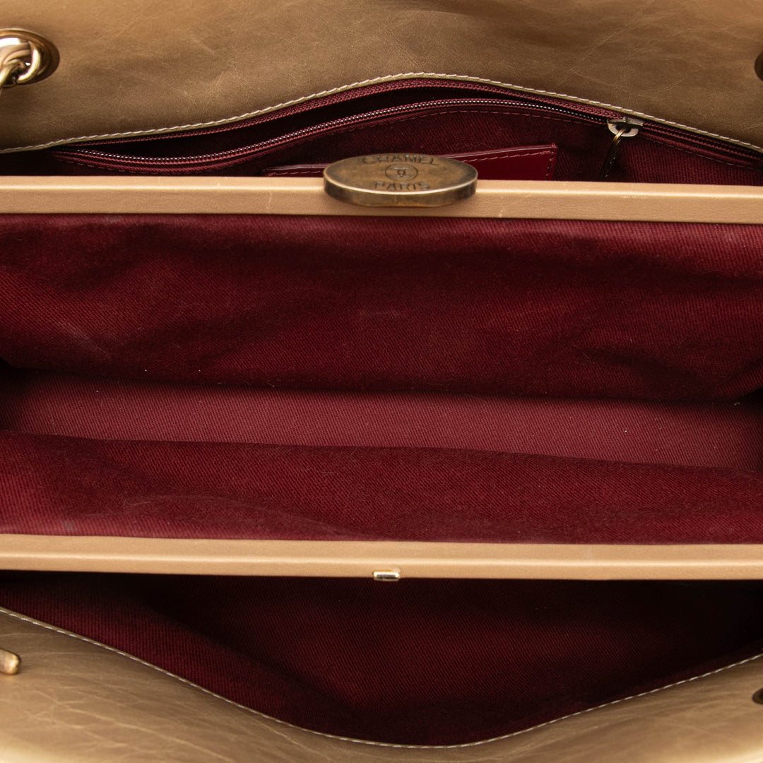 Chanel Medium vieilli Cuir de veau Just Mademoiselle Bowling Sac