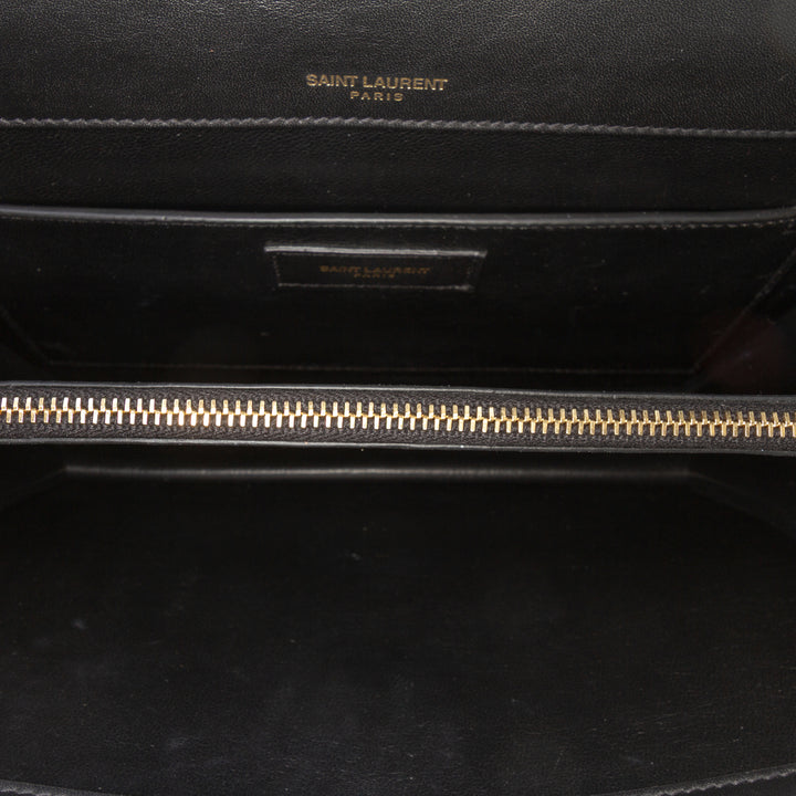 Saint Laurent Matelassé Cuir de veau Victoire Chain Sac porté croisé