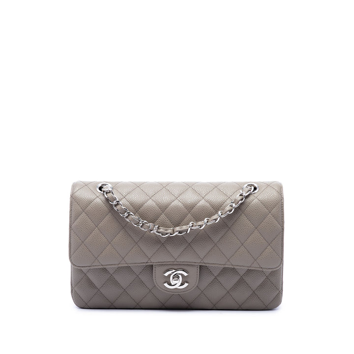 Chanel Sac porté épaule Classic Double rabat Moyen Cuir caviar Marron – vue principale – GABY PARIS