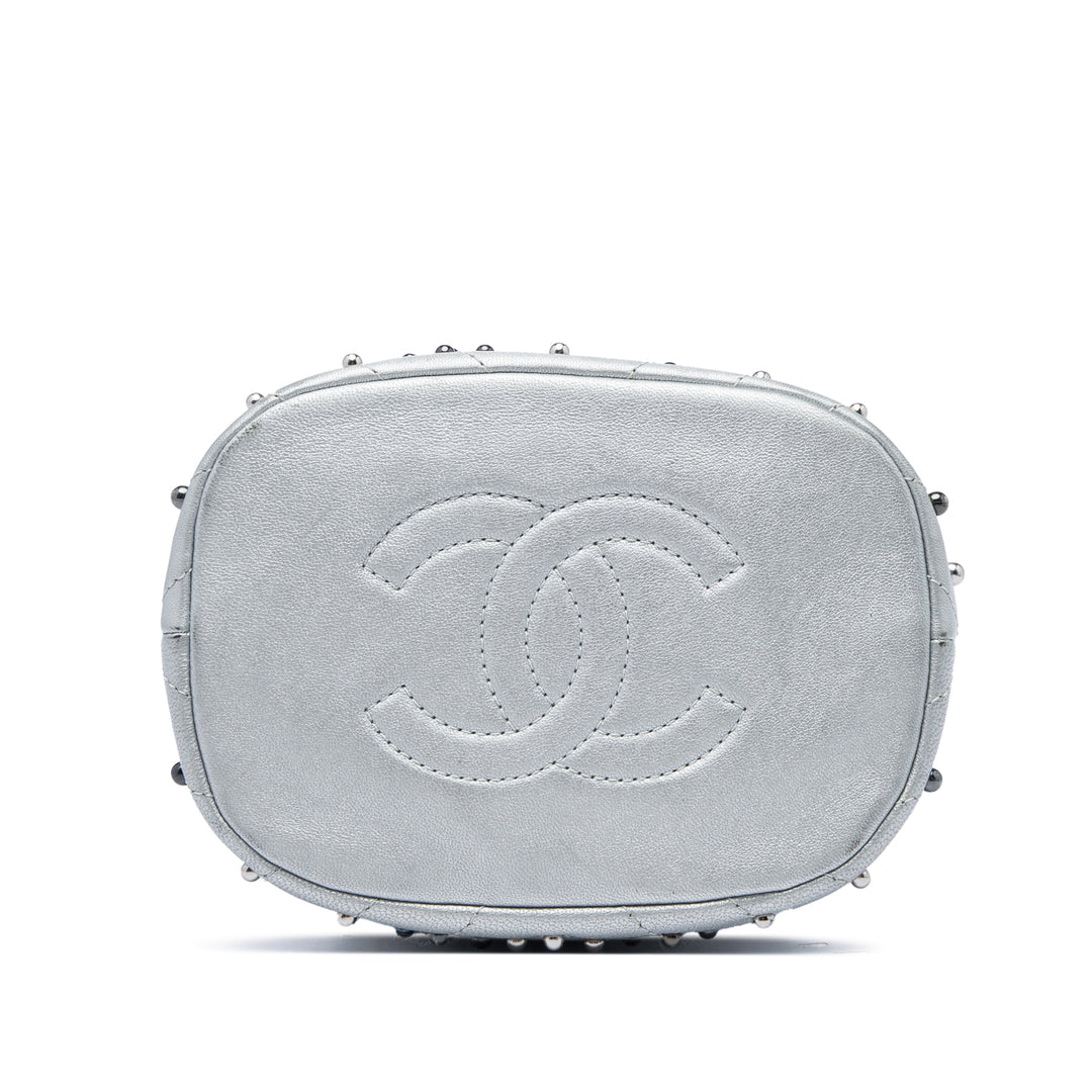 Métallisé Chevron Stud Wars Sac à cordon seau Petit Cuir d'agneau Argenté