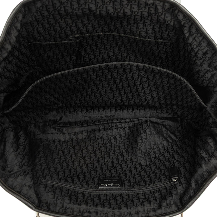 Dior Cabas Pleated Plisse Basket Cuir d'agneau Noir – vue 4 – GABY PARIS