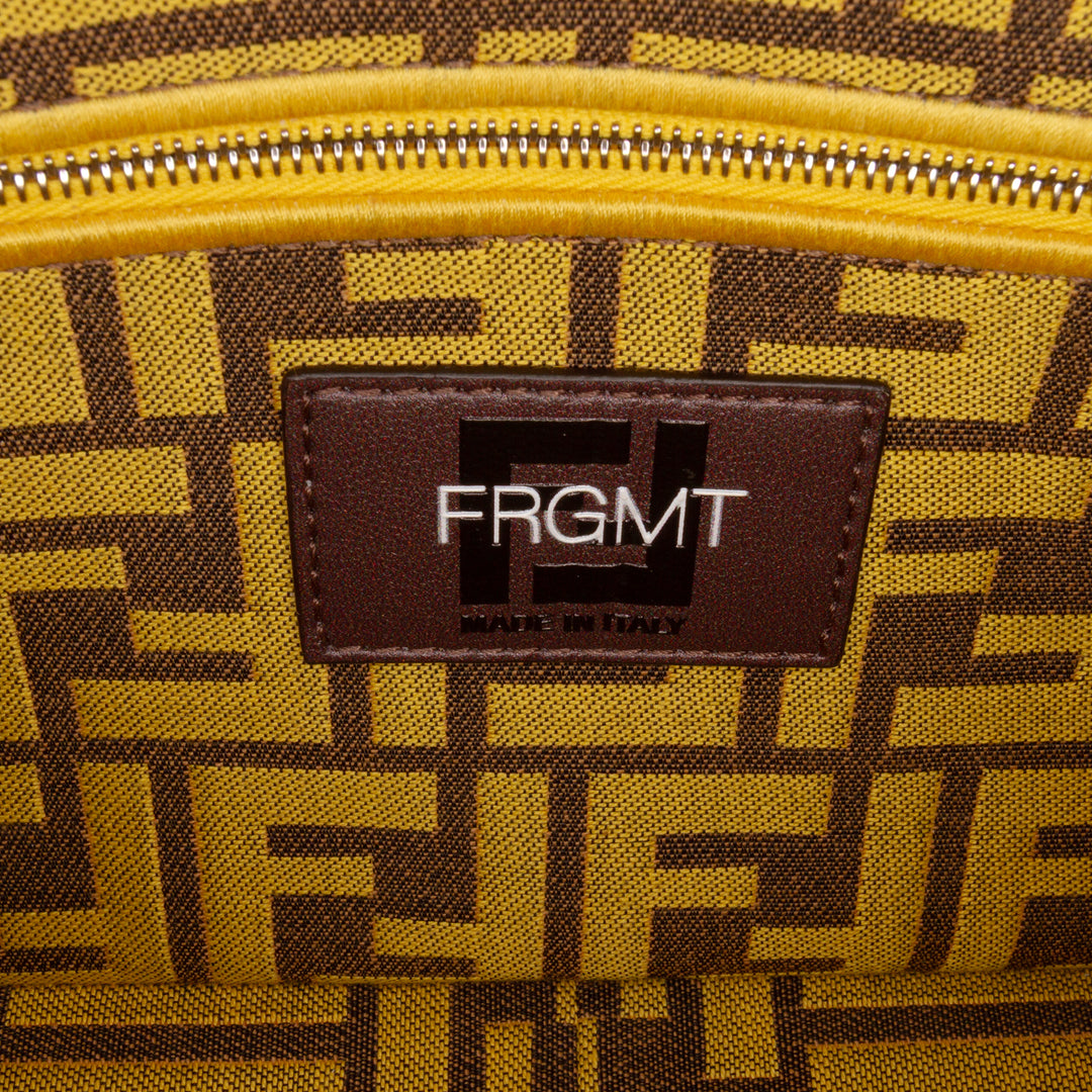 Fendi FRGMT x Zucca brodé Toile Baguette Sac