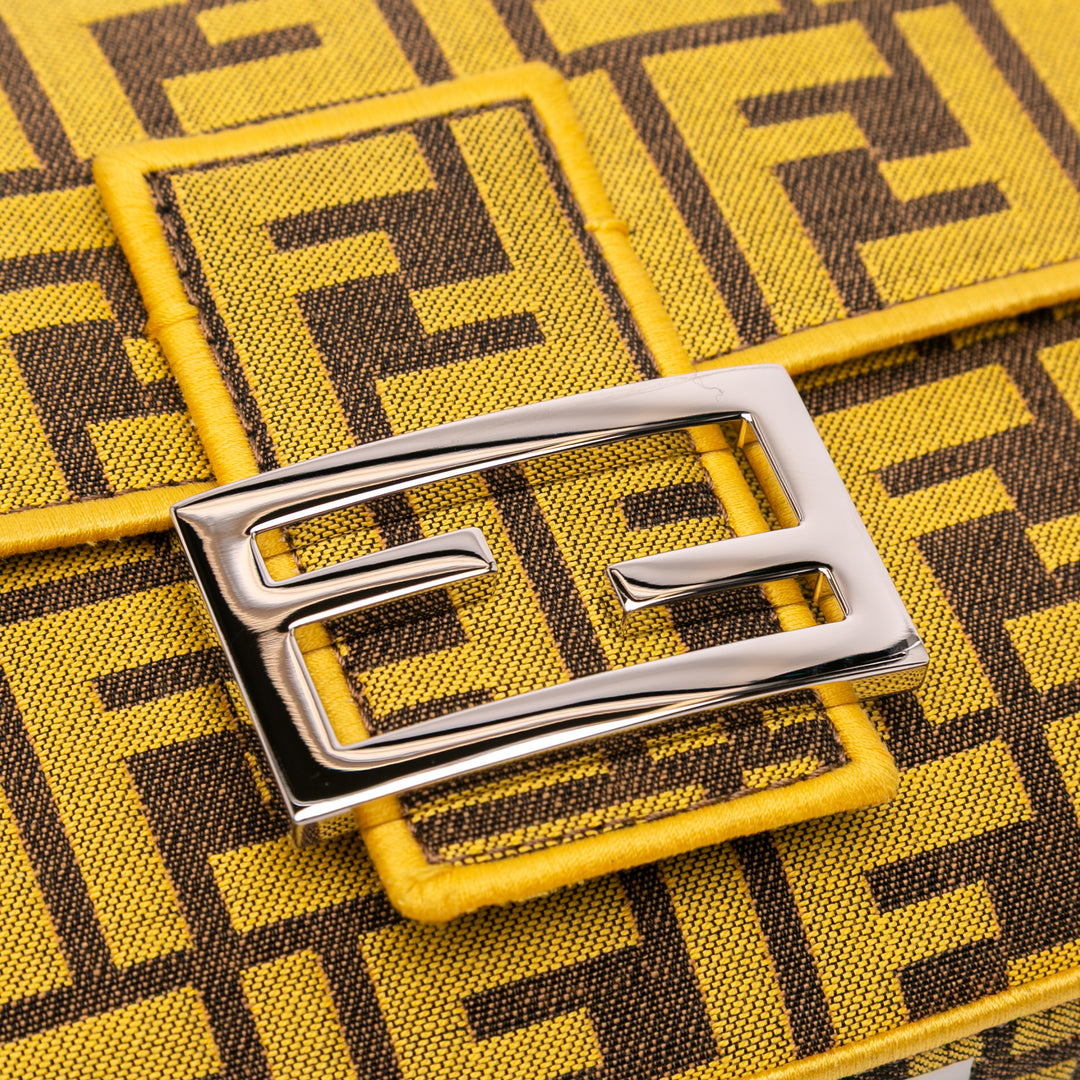 Fendi FRGMT x Zucca brodé Toile Baguette Sac