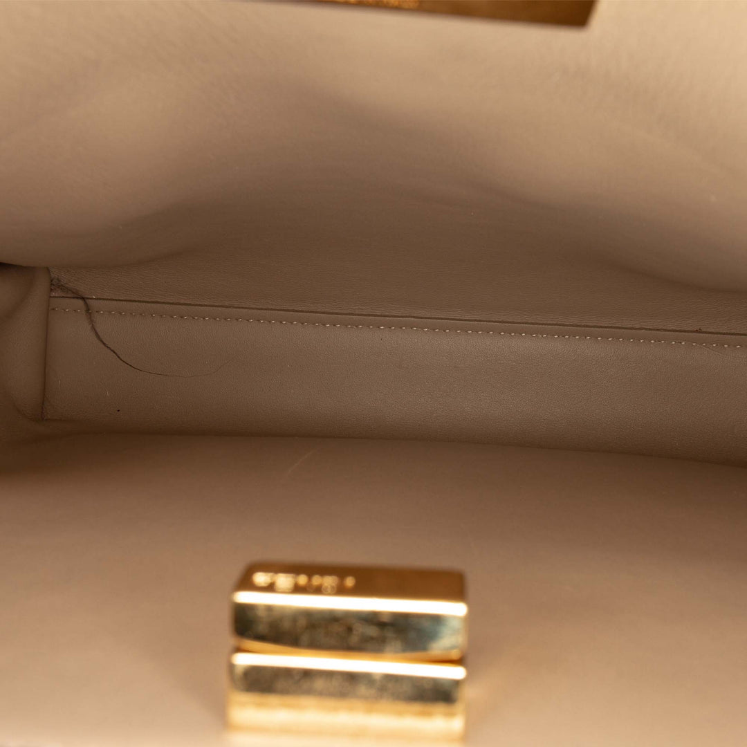 Fendi Medium Cuir Peekaboo Iconic Essentially Sac