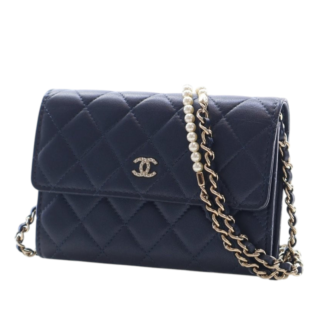 Chanel Mini CC Matelassé Cuir d’agneau Perle Wallet on Chain